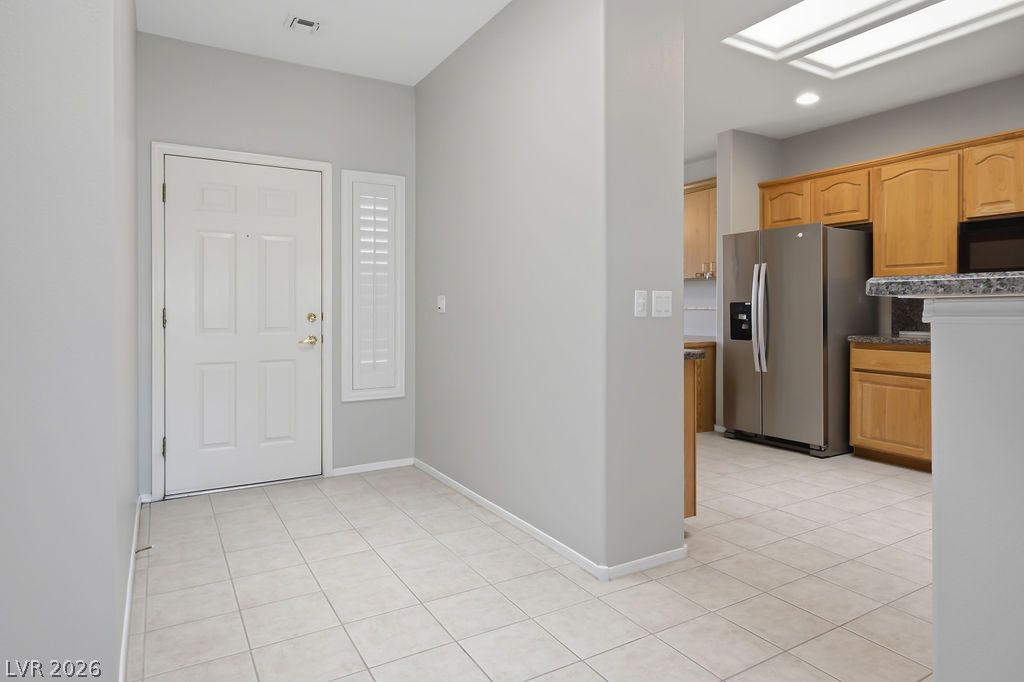 Photo 6 of 27, 2517 Springville Way