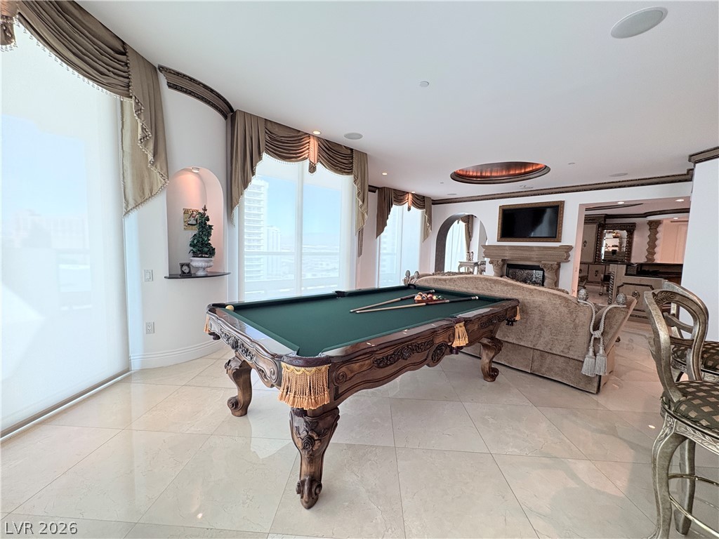 Photo 14 of 53, 2857 Paradise Road #PH2904