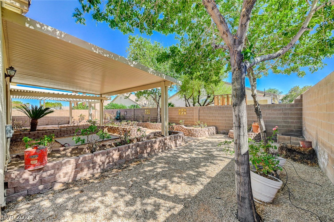 Photo 42 of 48, 8921 Reining Spur Avenue