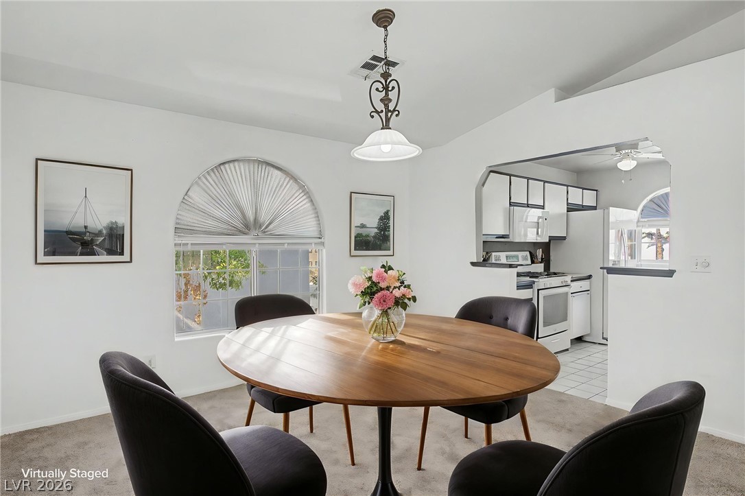 Photo 9 of 35, 6800 Elm Creek Drive #202