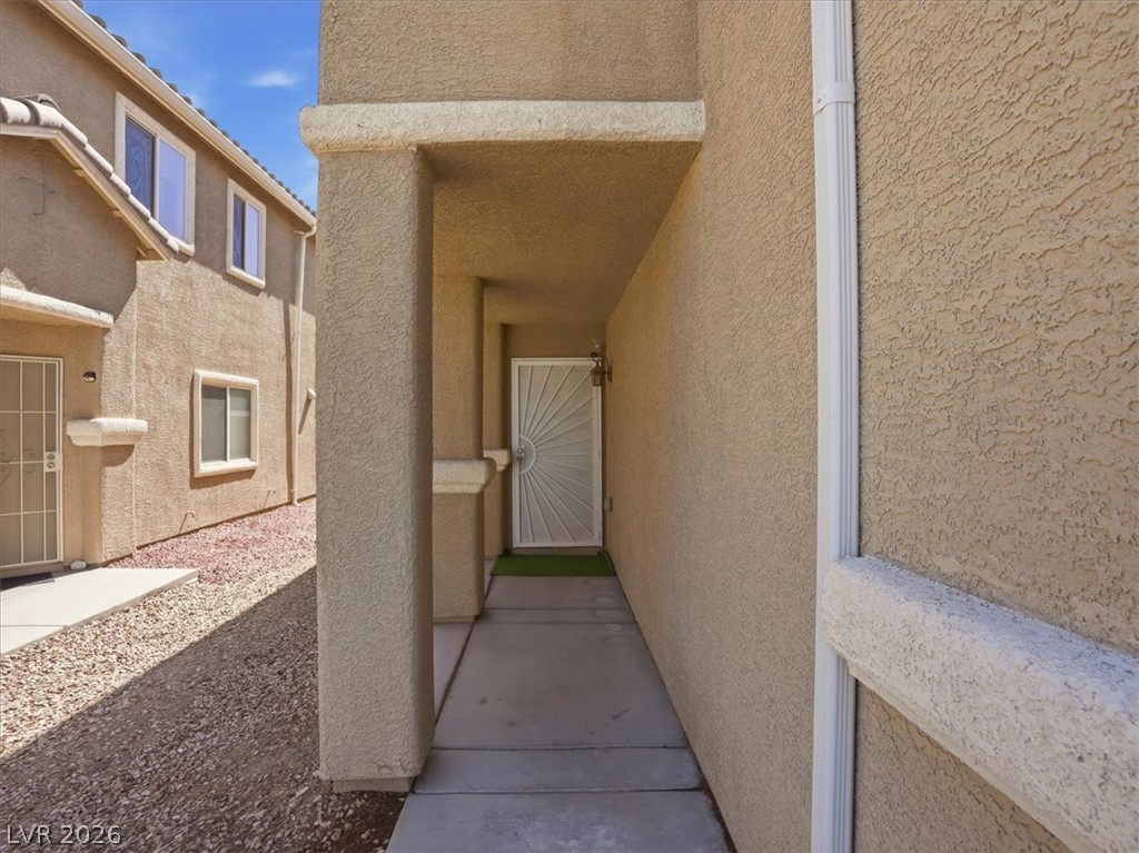Photo 30 of 49, 1620 Legato Falls Street