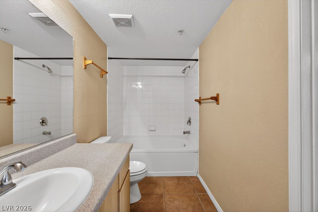 Photo 26 of 47, 6955 N Durango Drive #3091
