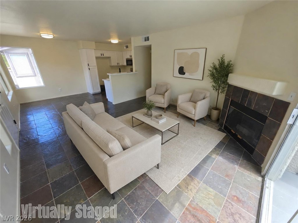 Photo 9 of 44, 4955 Lindell Road #204