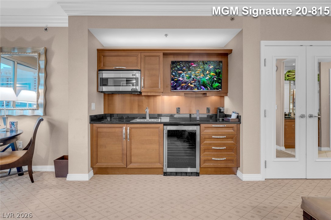 Photo 25 of 63, 125 E Harmon Avenue #2015