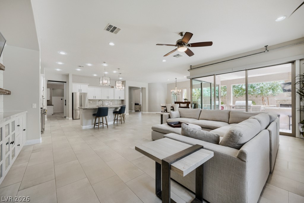 Photo 15 of 40, 4809 Nightwood Court