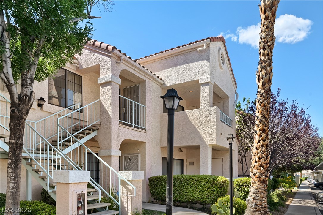 Photo 22 of 28, 4893 S Torrey Pines Drive #203