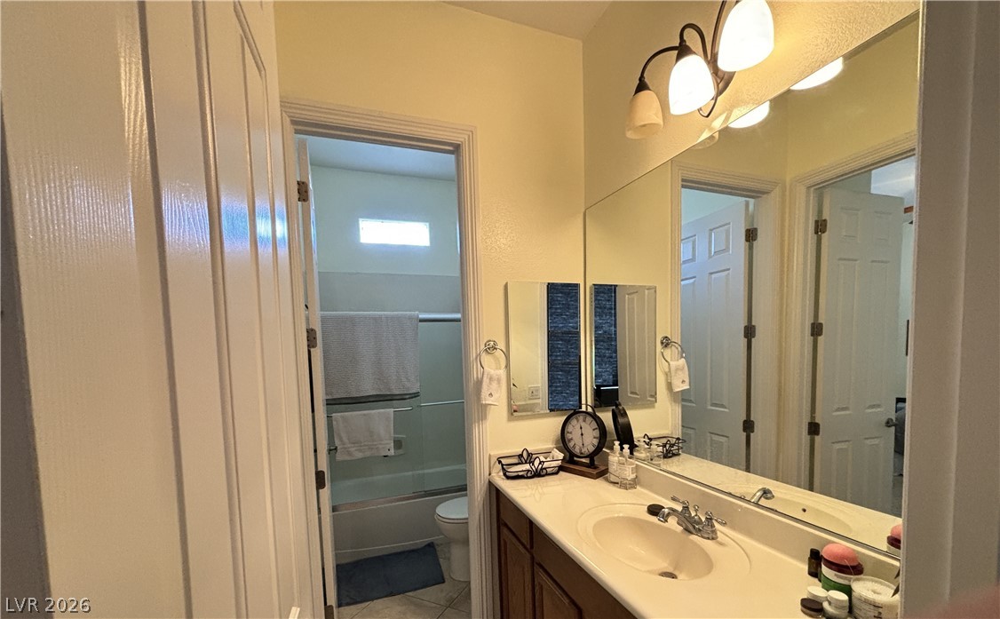Photo 19 of 39, 932 Viscanio Place