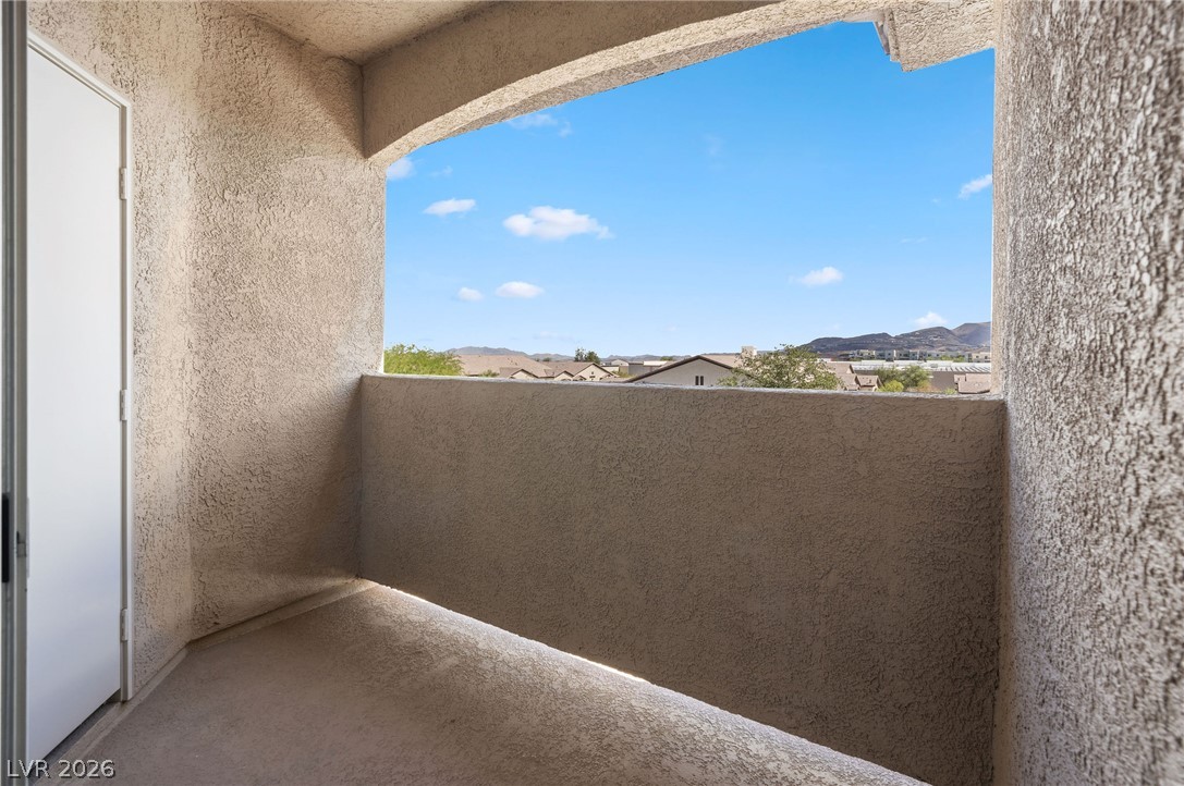 Photo 35 of 41, 2305 W Horizon Ridge Parkway #2524
