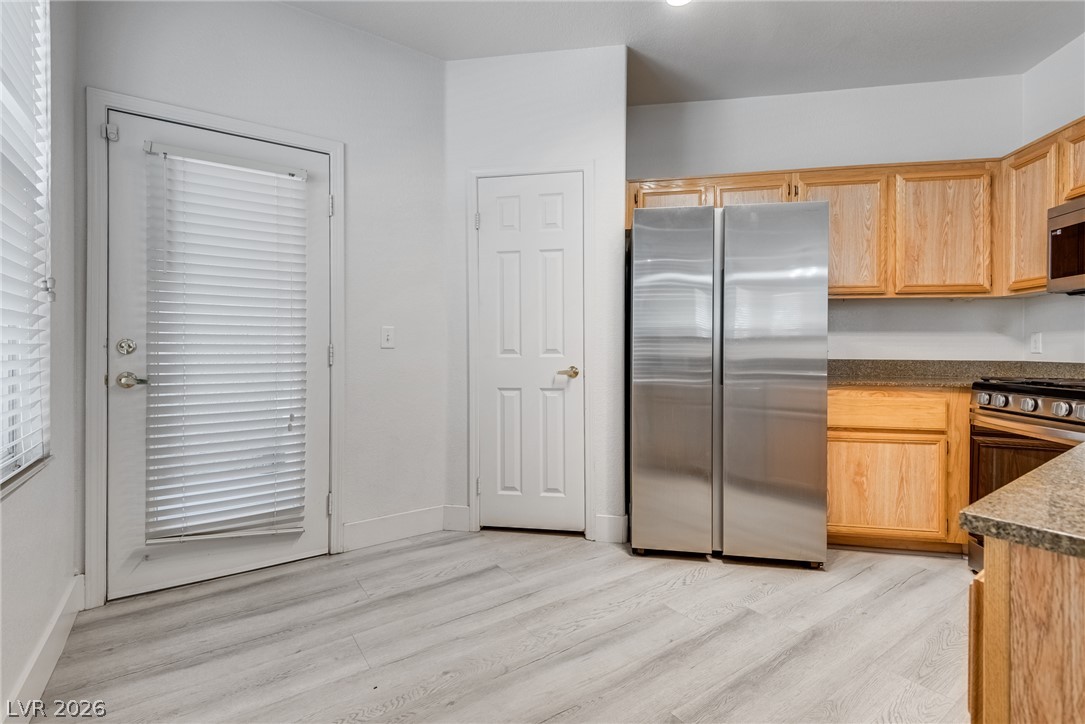 Photo 9 of 27, 10550 W Alexander Road #1139