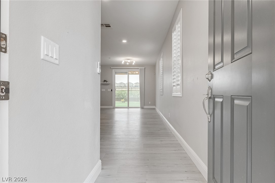 Photo 6 of 39, 2807 Donatello Manor Place