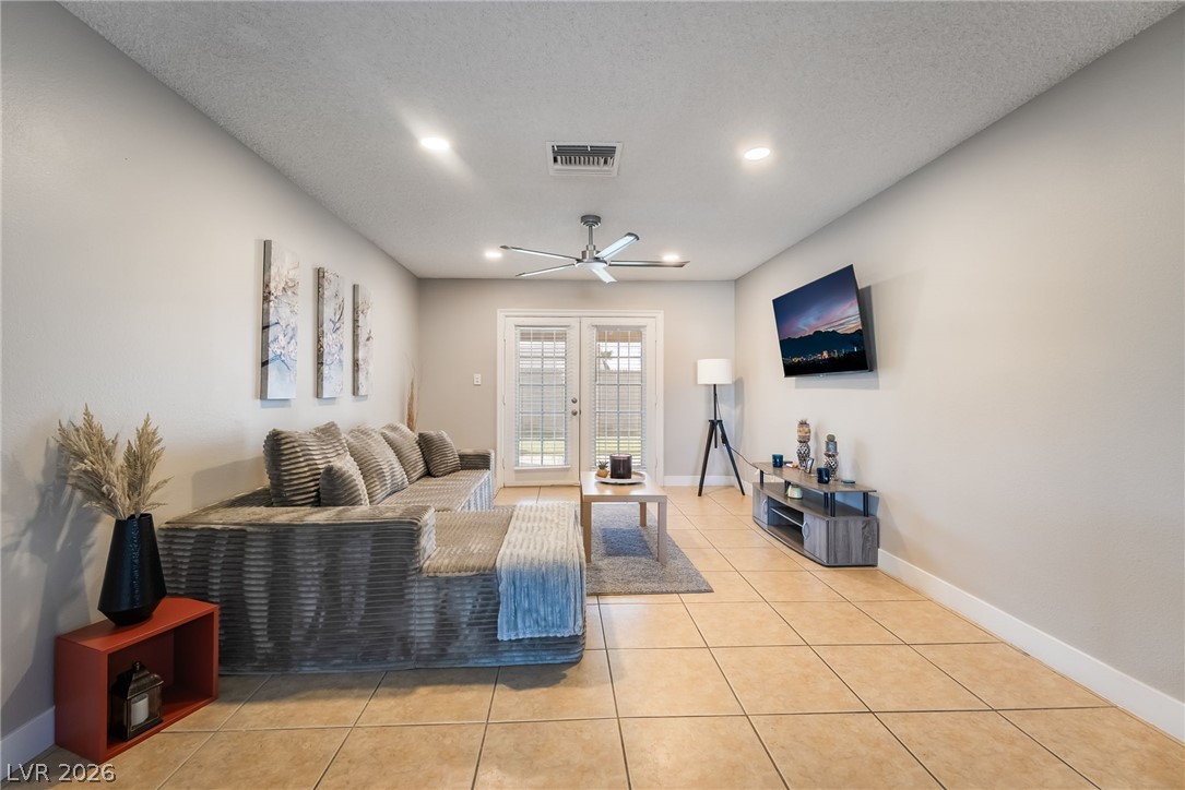 Photo 5 of 6721 Tiffollo Lane