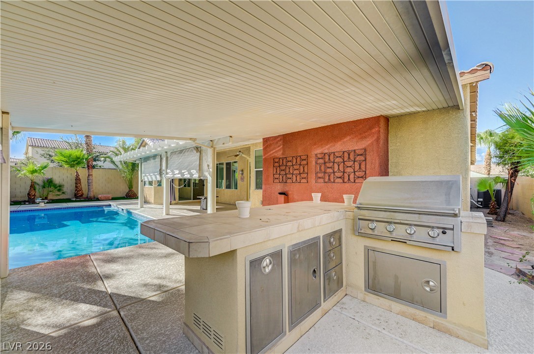 Photo 40 of 49, 6641 Black Oaks Street
