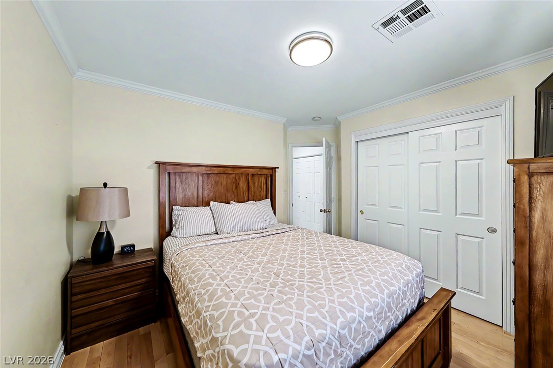 Photo 24 of 37, 9594 Parvin Street