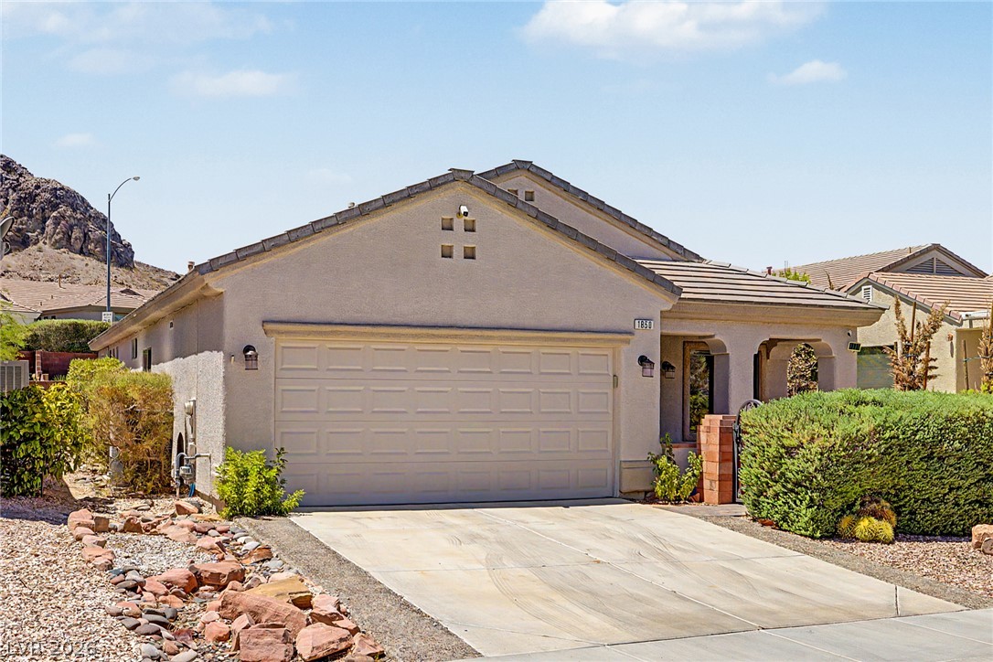 Photo 2 of 1850 Cypress Mesa Drive
