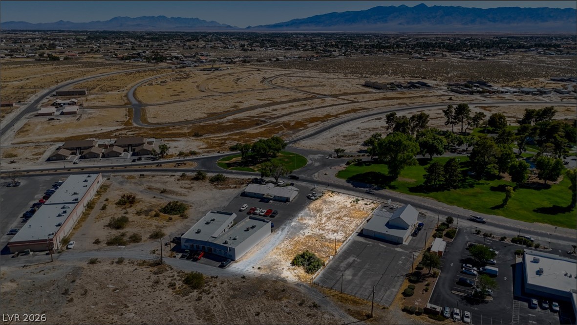 Photo 3 of 2260 E Calvada Boulevard