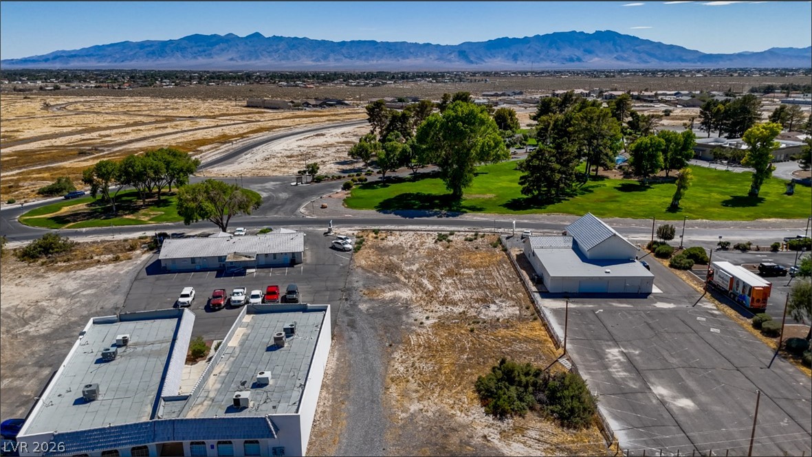 Photo 6 of 8, 2260 E Calvada Boulevard