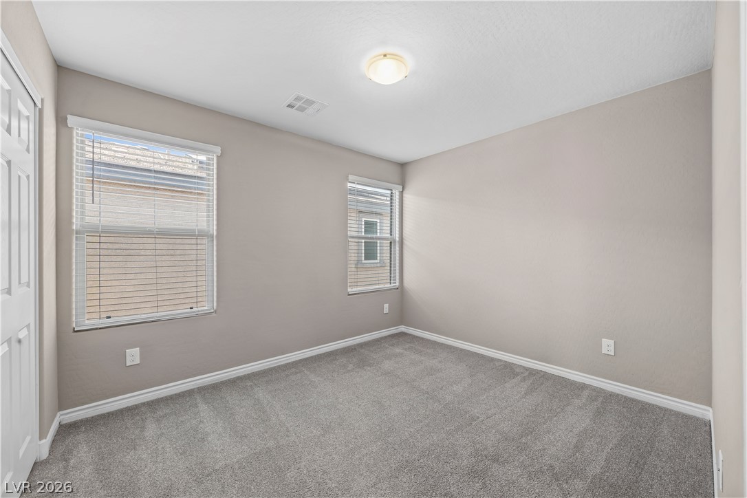 Photo 12 of 33, 936 Lotus Falls Street