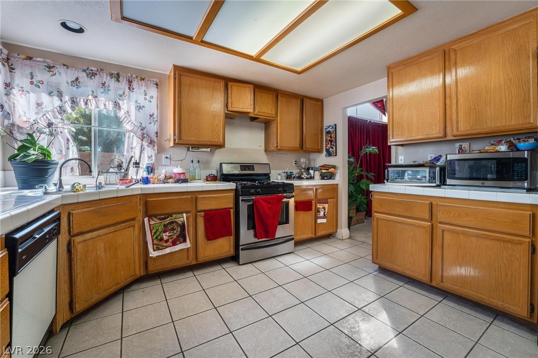 Photo 17 of 32, 1750 Walingwood Drive