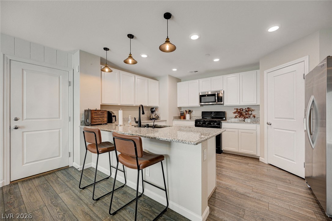 2216 Via Zoran, Henderson