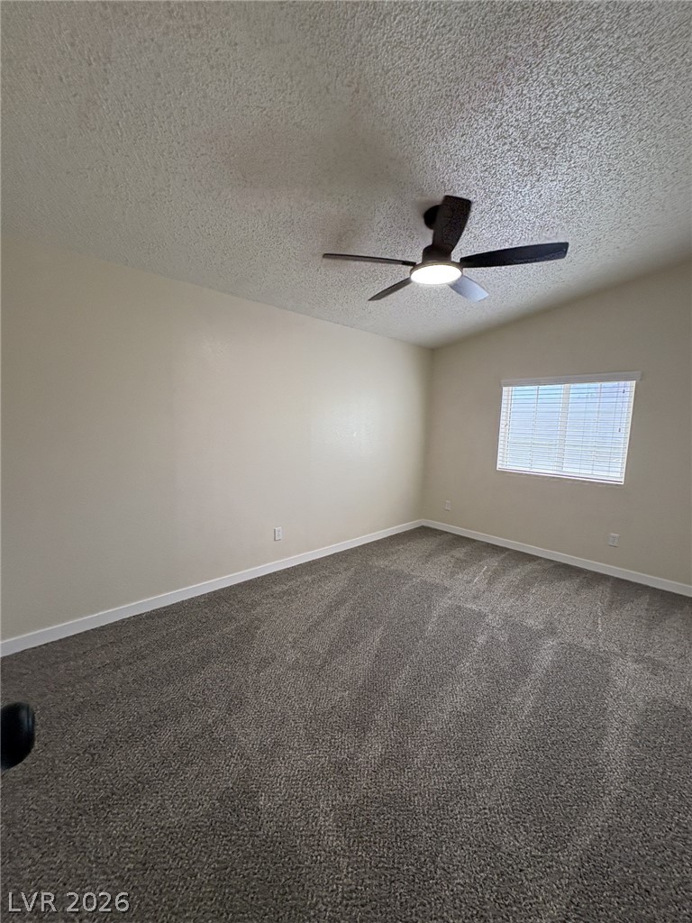 Photo 29 of 42, 3231 Paiute Boulevard