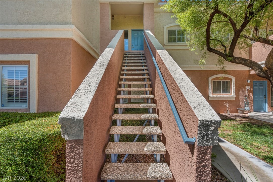 Photo 11 of 46, 353 Amber Pine Street #203