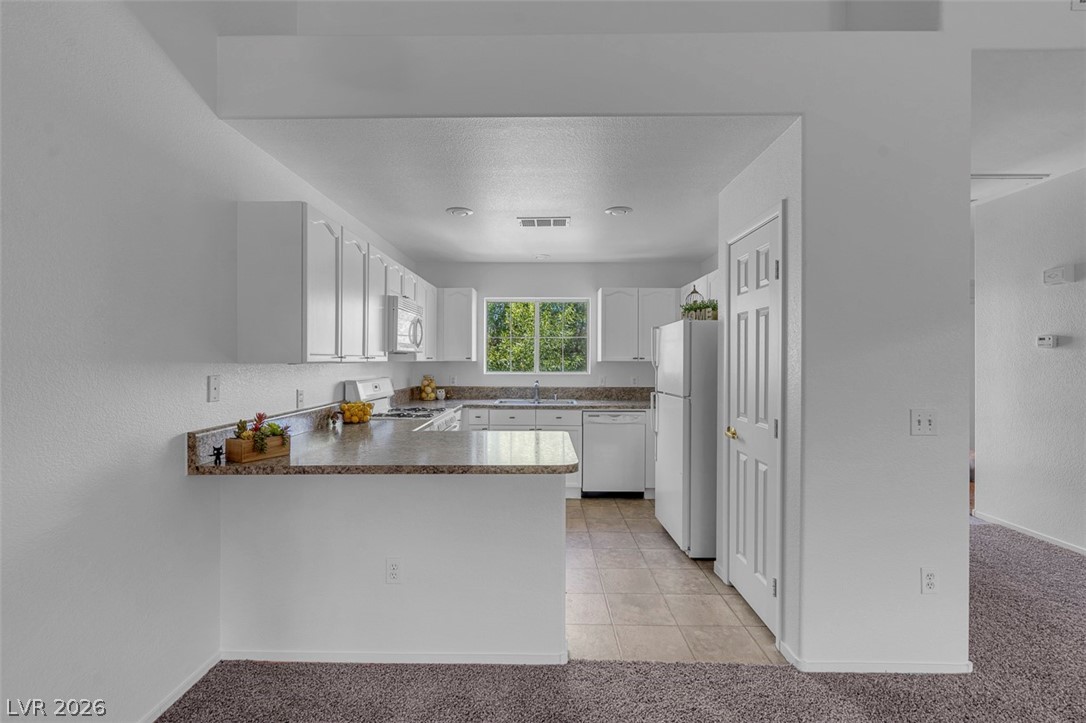 Photo 18 of 46, 353 Amber Pine Street #203