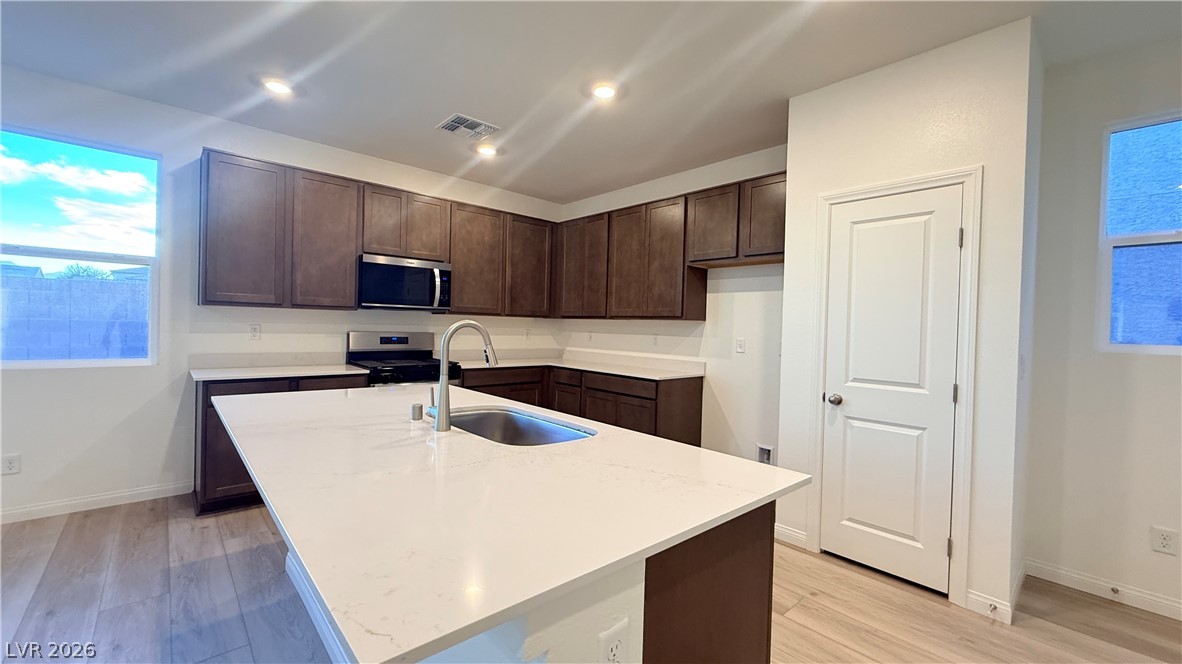 Photo 6 of 27, 9959 Jaborandi Court