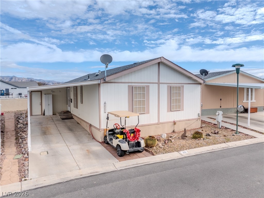 221 Montecito Drive, Pahrump 89048