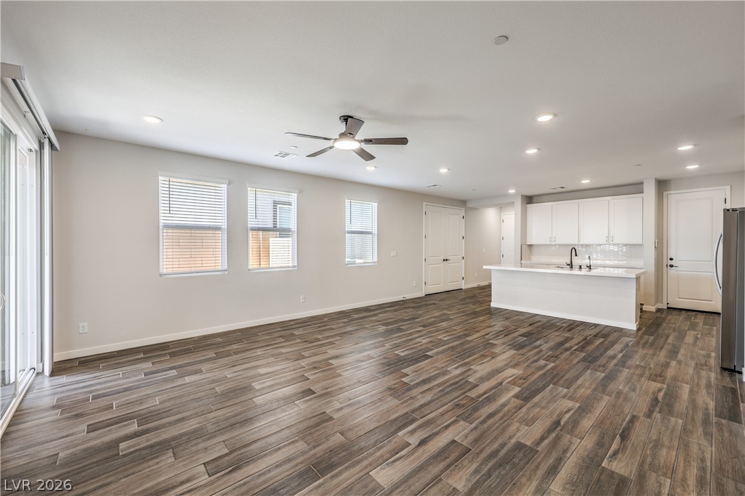 Photo 14 of 41, 8336 Tanton Ridge Street