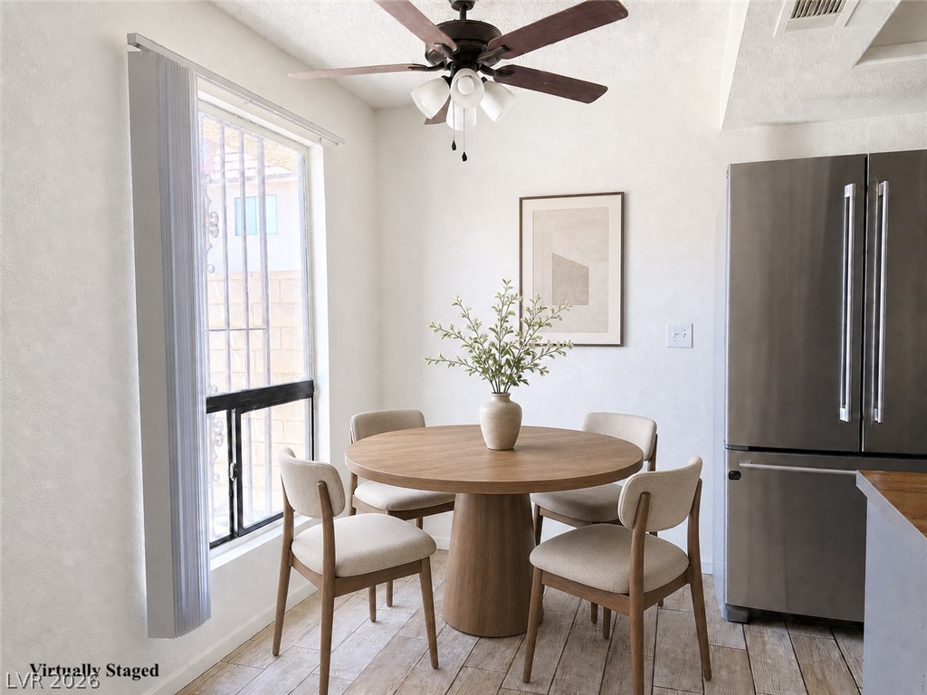 Photo 2 of 4300 N Lamont Street #236