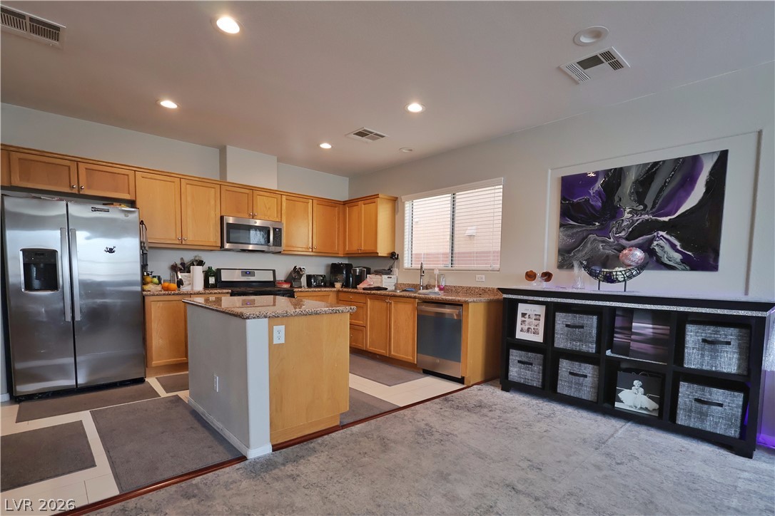 Photo 7 of 14, 8079 Retriever Avenue