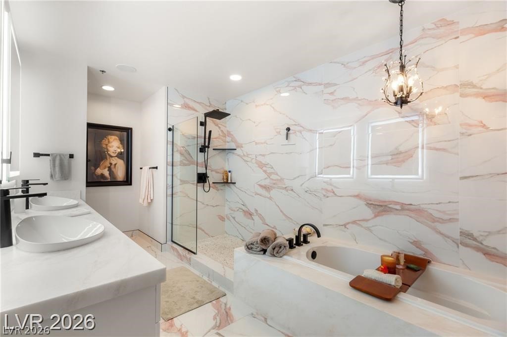 Photo 28 of 49, 4575 Dean Martin Drive #2806