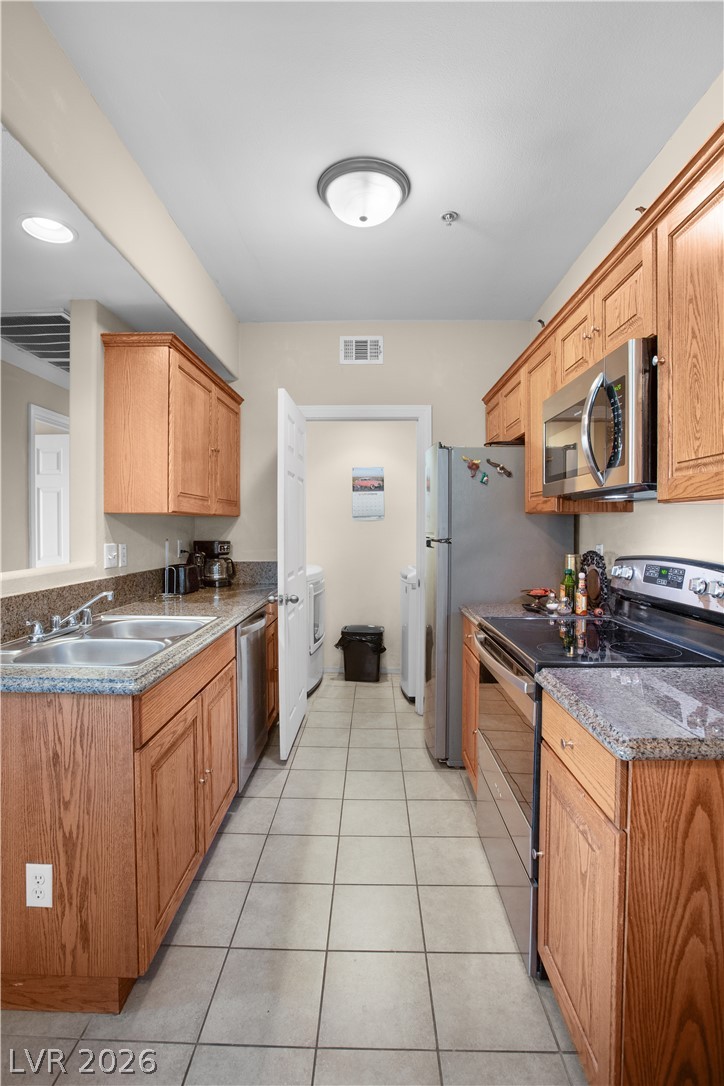 Photo 18 of 26, 3550 Bay Sands Drive #3077