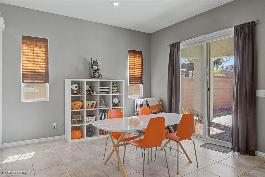 Photo 37 of 65, 2905 Monate Court