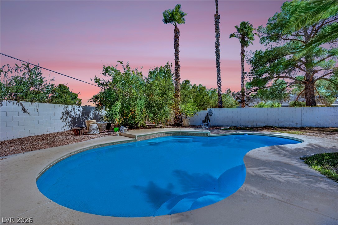 6767 Tree Haven Court, Las Vegas 89146