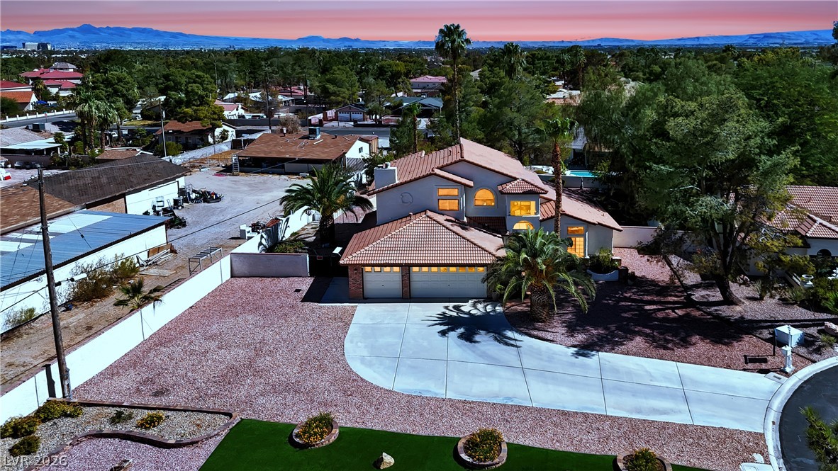 Photo 4 of 6767 Tree Haven Court