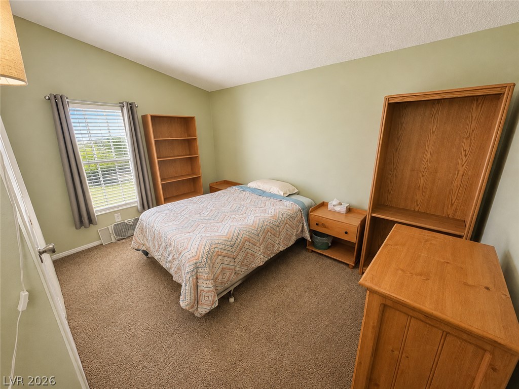 Photo 31 of 66, 3221 W Susan Avenue #4