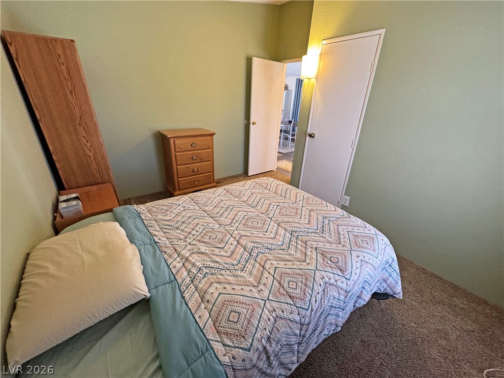 Photo 33 of 66, 3221 W Susan Avenue #4