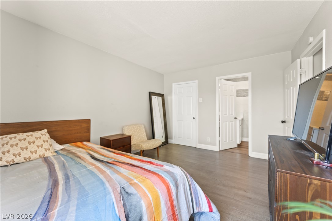 Photo 11 of 33, 1403 Santa Anita Drive #A