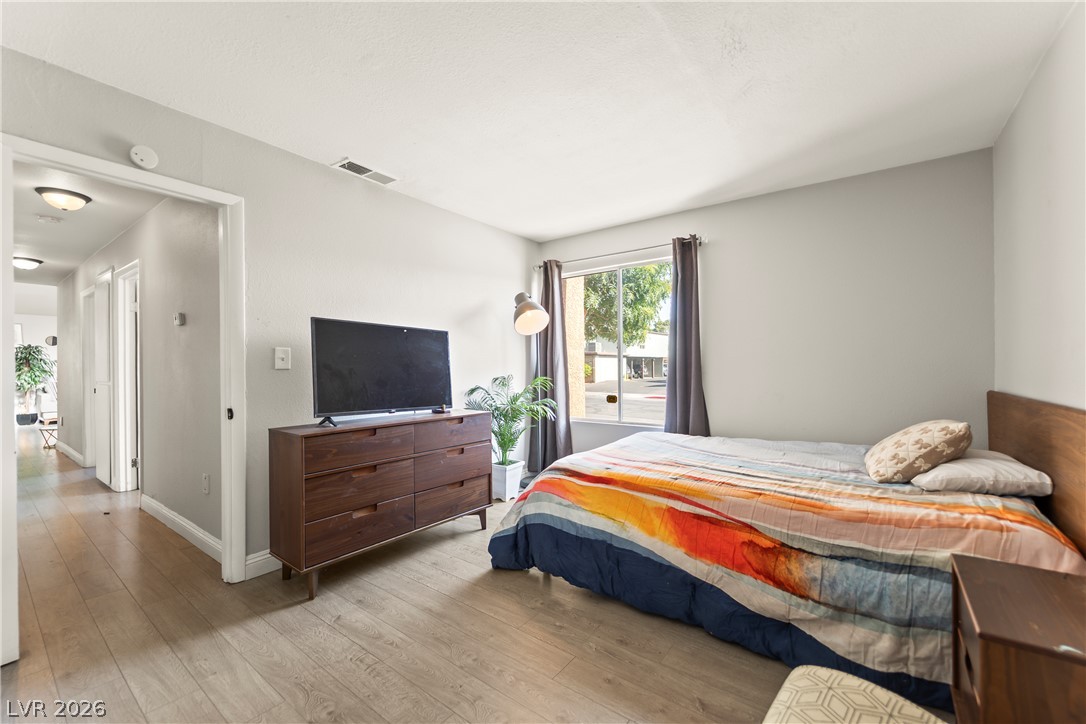 Photo 12 of 33, 1403 Santa Anita Drive #A
