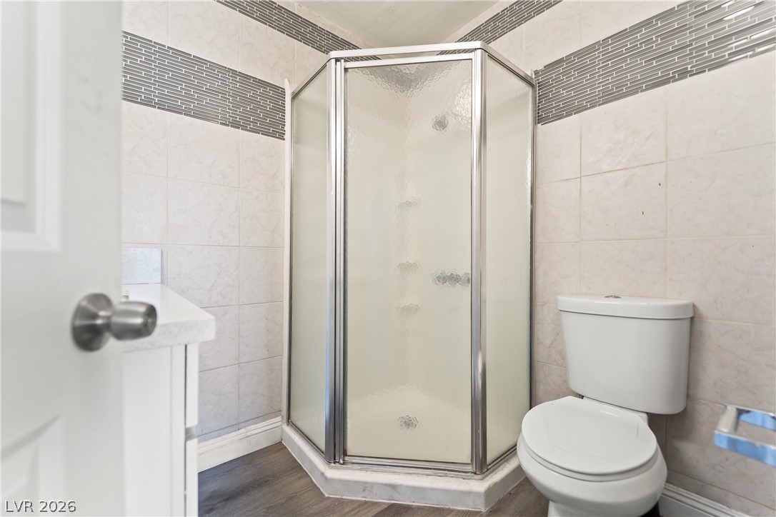 Photo 15 of 33, 1403 Santa Anita Drive #A