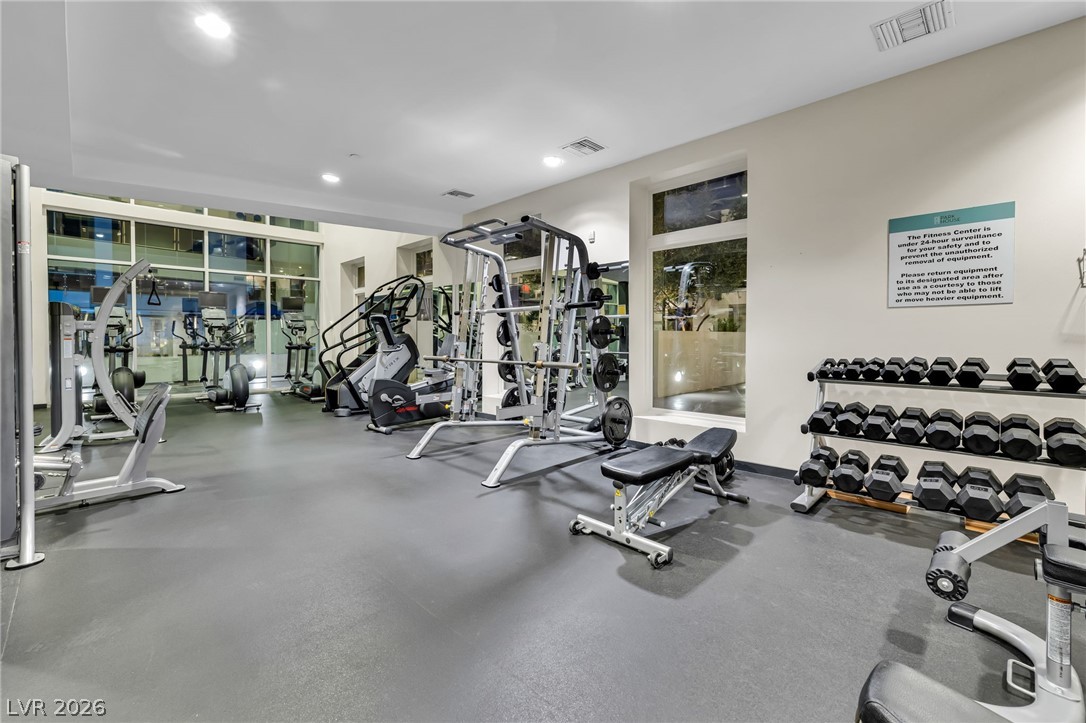 Photo 36 of 51, 8925 W Flamingo Road #201