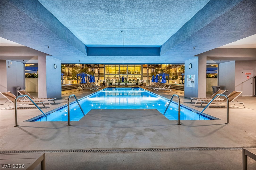 Photo 42 of 51, 8925 W Flamingo Road #201