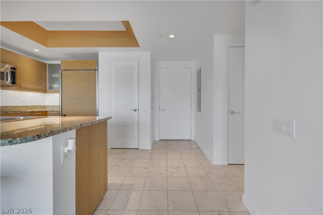 Photo 2 of 322 Karen Avenue #1604