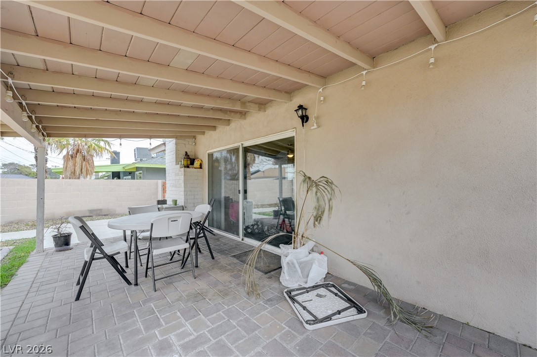 Photo 42 of 42, 2704 W Oakey Boulevard