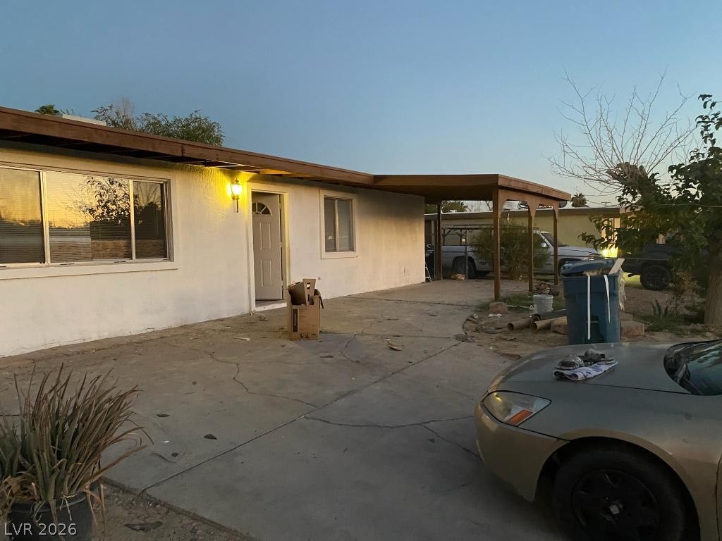 Photo 2 of 2564 San Marcos Street