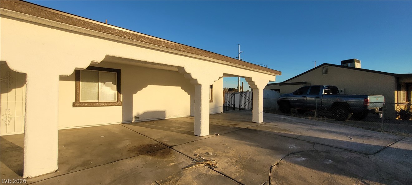 Photo 3 of 2740 Vita Drive
