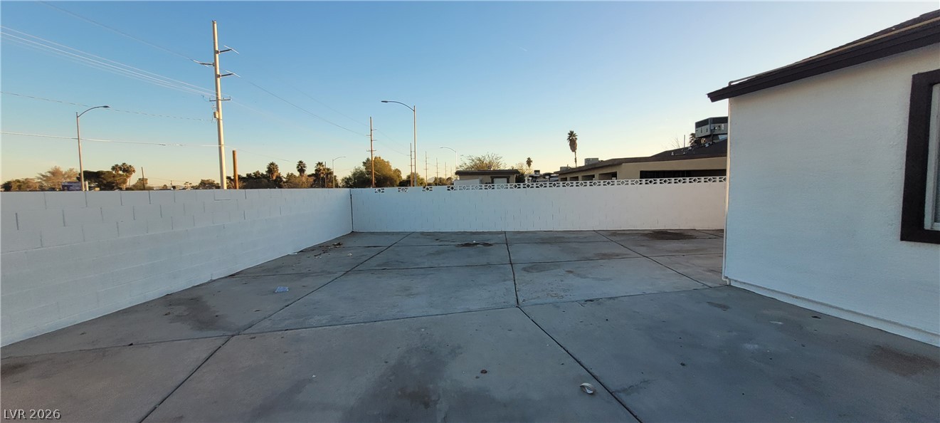 Photo 10 of 44, 2740 Vita Drive