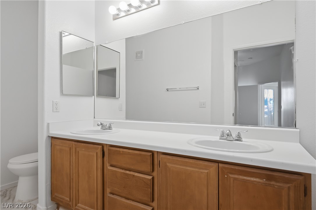 Photo 13 of 21, 10245 S Maryland Parkway #279