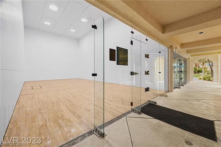 Photo 5 of 230 E Flamingo Road #308
